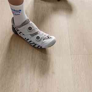 Плитка ПВХ Quick Step Vinyl Medium Planks AVMP AVMP40080   Дуб морской бежевый фото 1 | FLOORDEALER